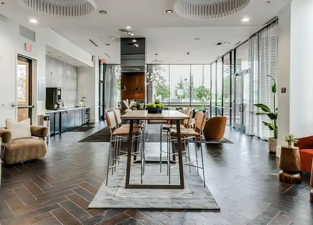 Property at 2411 Washington Ave, Houston, TX, 77007, 1 bed, 1 bath, [object Object]