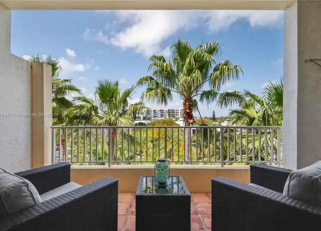 Property at 701 Crandon Blvd #1, Key Biscayne, FL, 33149, 2 beds, 2 baths, [object Object]