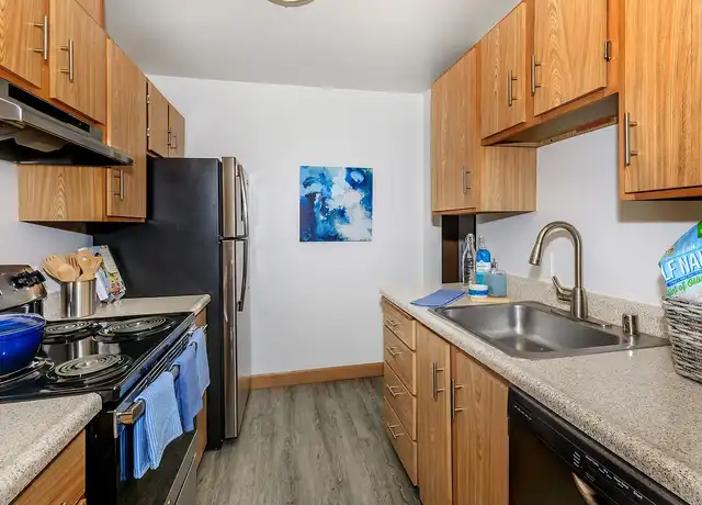 Property at Grandview Apartments - 2709 84th Avenue Ct W, University Place, WA, 98466, 1-2 bed, 1-2 bath, [object Object]