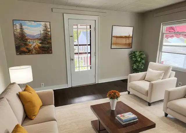Property at 1628 W 8th St, Anderson, IN, 46016, 1 bed, 1 bath, [object Object]