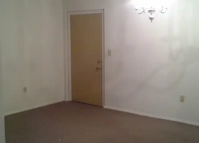 Property at 59 Frairy St Unit 104, Medfield, MA, 02052, 1 bed, 1 bath, [object Object]