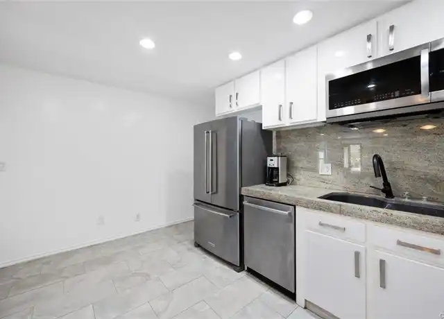 Property at 905 Dickson St, Marina del Rey, CA, 90292, 4 beds, 3 baths, [object Object]