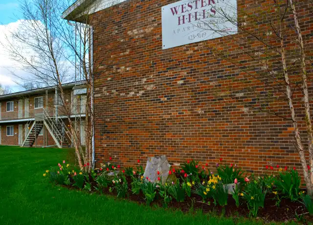 Property at 1140 Western Hills Dr Unit 1108 CORPORATE UNIT, Evansville, IN, 47720, 1 bed, 1 bath, [object Object]