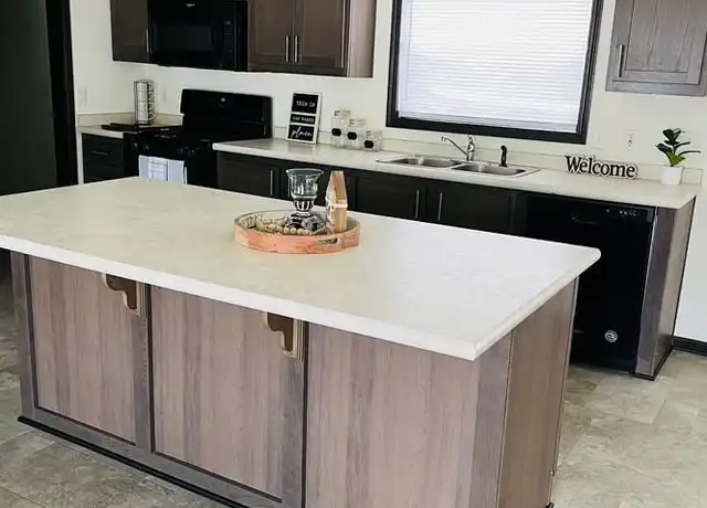 Property at 158 Brookfield Unit 158, Swartz Creek, MI, 48473, 3 beds, 2 baths, [object Object]