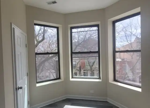 Property at 1434 W Flournoy St Unit 3F, Chicago, IL, 60607, 2 beds, 2 baths, [object Object]