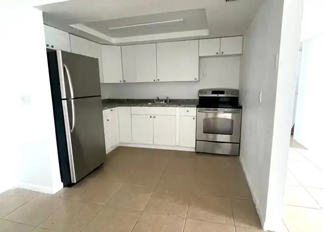 Property at 1919 N Haverhill Rd Unit 1919-1, West Palm Beach, FL, 33417, 3 beds, 2 baths, [object Object]