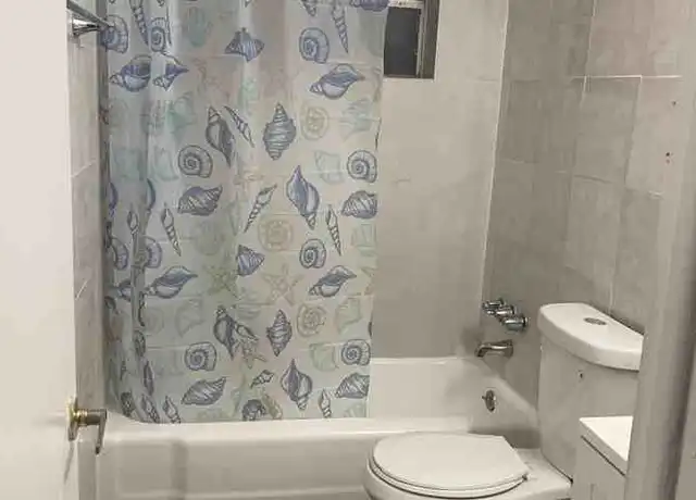 Property at 2670 NW 26th Ave, Oakland Park, FL, 33311, 1 bed, 1 bath, [object Object]