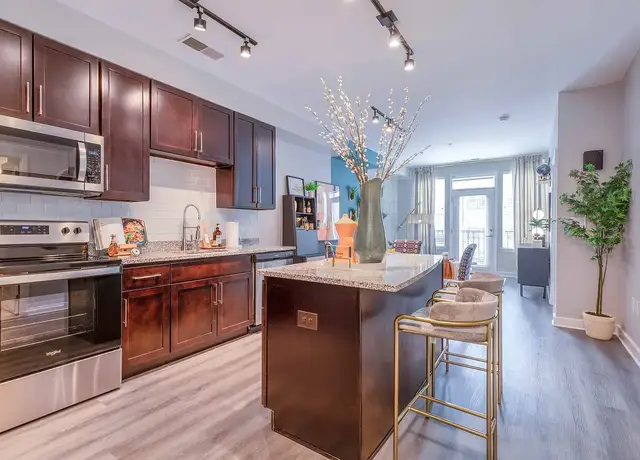 Photo of 5720 Fishers Ln, Rockville, MD 20852