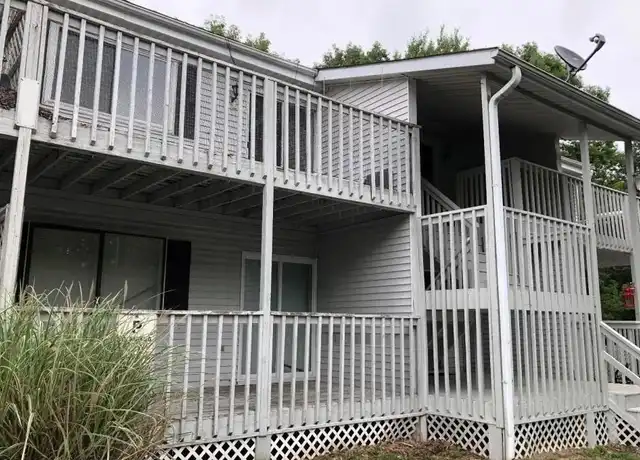Property at 136 View Ct Unit 204, Mt Pocono, PA, 18344, 3 beds, 2 baths, [object Object]
