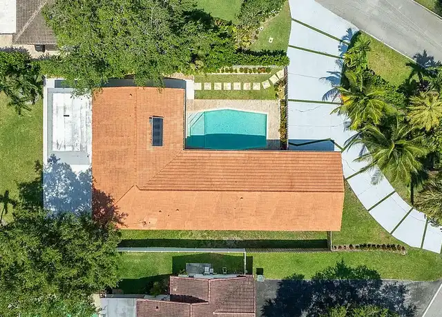 Property at 701 NW 8th Ave, Boca Raton, FL, 33486, 3 beds, 2 baths, [object Object]