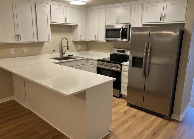 Photo of 2920 76th Ave SE #307, Mercer Island, WA 98040