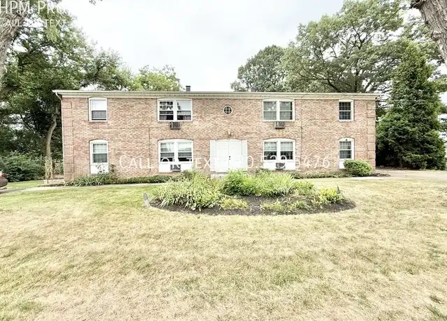 Property at 839 34th St NW Unit 6, Canton, OH, 44709, 1 bed, 1 bath, [object Object]