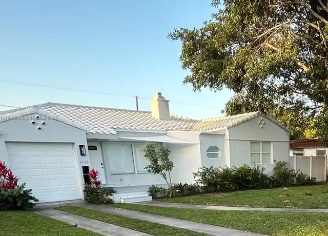 Property at 1625 Hollywood Blvd, Hollywood, FL, 33020, 5 beds, 3 baths, [object Object]