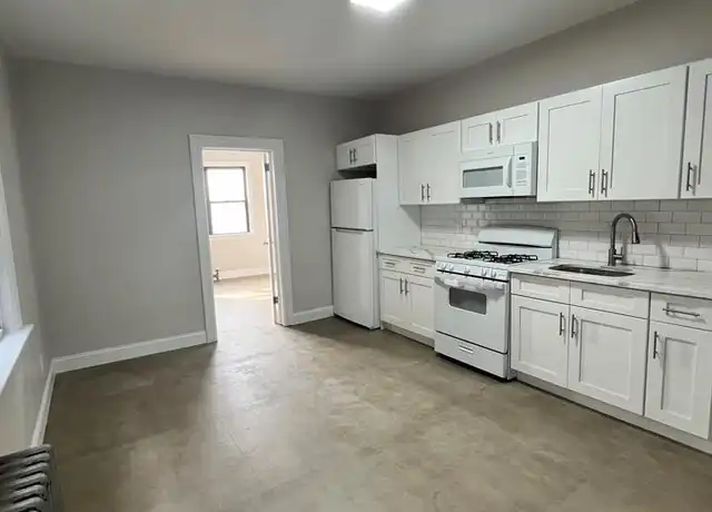 Property at 7604 Tonnelle Ave Unit 2nd Floor, North Bergen, NJ, 07047, 3 beds, 1 bath, [object Object]