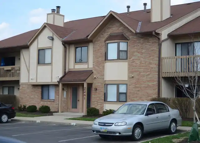 Property at 2241 Hedgerow Rd Unit H, Columbus, OH, 43220, 2 beds, 2 baths, [object Object]
