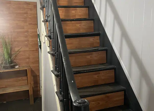 Property at 644 Clinton Ave Unit 2nd floor, Albany, NY, 12206, 1 bed, 1 bath, [object Object]