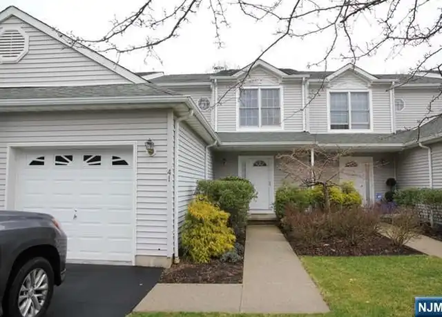 Property at 41 Foxwood Sq N, Old Tappan, NJ, 07675, 3 beds, 2.5 baths, [object Object]