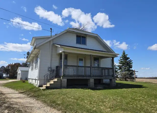Property at 450 224th Ave, Kansasville, WI, 53139, 4 beds, 2 baths, [object Object]