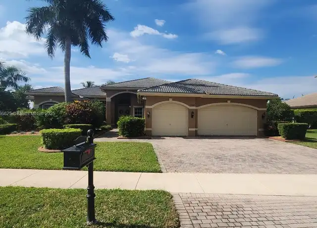 Property at 15088 SW 34th St, Davie, FL, 33331, 5 beds, 4 baths, [object Object]
