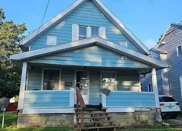 Property at 1108 White St, Toledo, OH, 43605, 3 beds, 2 baths, [object Object]