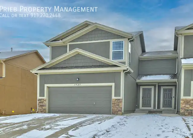 Property at 1829 W Prairie St, Olathe, KS, 66061, 3 beds, 2.5 baths, [object Object]