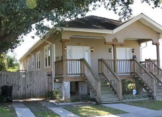 Property at 924 Florida St, River Ridge, LA, 70123, 2 beds, 1 bath, [object Object]
