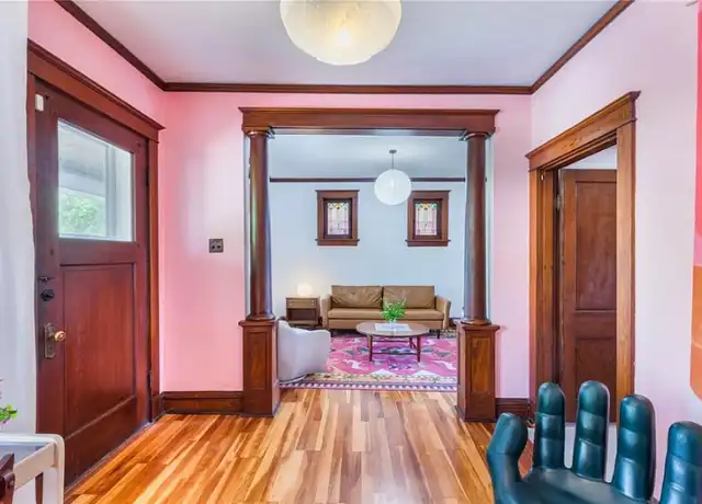 Property at 4984 Neosho St, Saint Louis, MO, 63109, 1 bed, 1 bath, [object Object]