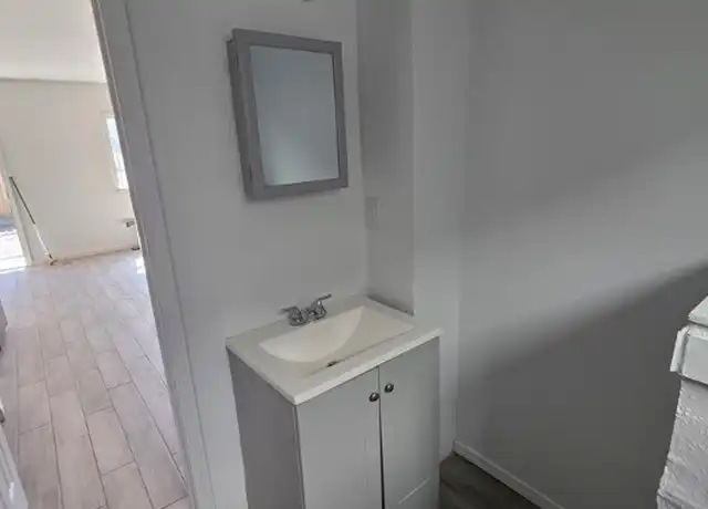 Property at 239 W New York Ave Unit 4, Las Vegas, NV, 89102, 0 beds, 1 bath, [object Object]