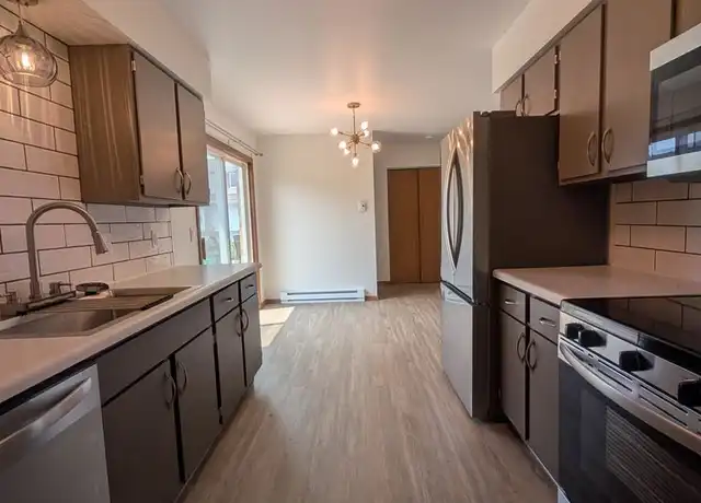 Property at Hillside Townhomes - 1516 Vogt Dr Unit 6, West Bend, WI, 53095, 3 beds, 1.5 baths, [object Object]