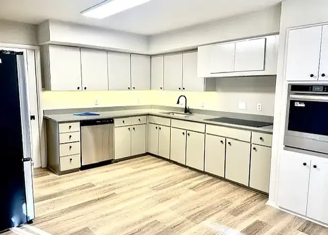 Property at Chelsea - 151 Treasure Way, San Antonio, TX, 78209, 2-3 beds, 1.5-2 baths, [object Object]