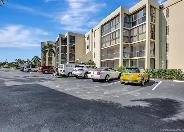 Property at 150 SE Four Winds Dr Unit B303, Stuart, FL, 34996, 2 beds, 2 baths, [object Object]