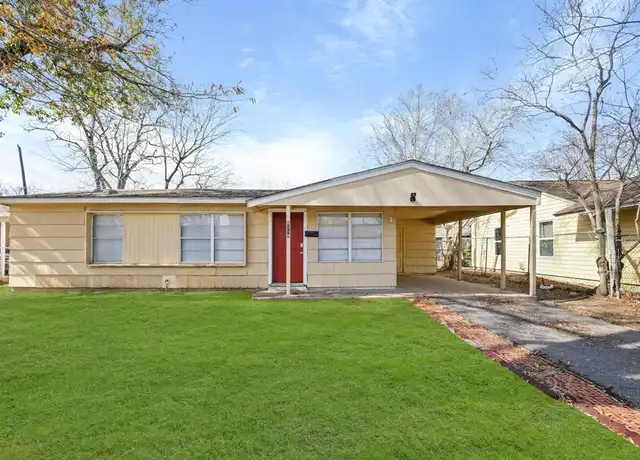 Property at 8118 Panay Dr, Houston, TX, 77033, 3 beds, 1.5 baths, [object Object]