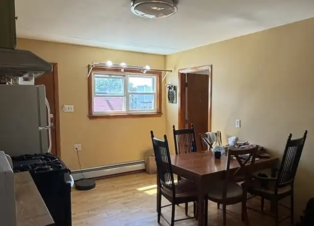 Property at 54 Webster Ave Unit 3R, Cambridge, MA, 02141, 2 beds, 1 bath, [object Object]