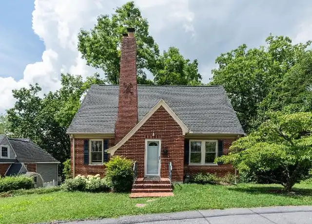 Property at 1001 Lyndhurst Rd, Waynesboro, VA, 22980, 3 beds, 2 baths, [object Object]