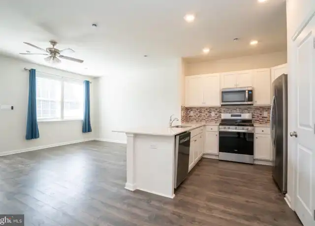 Property at 172 Mazzeo Dr, Glassboro, NJ, 08028, 3 beds, 2.5 baths, [object Object]