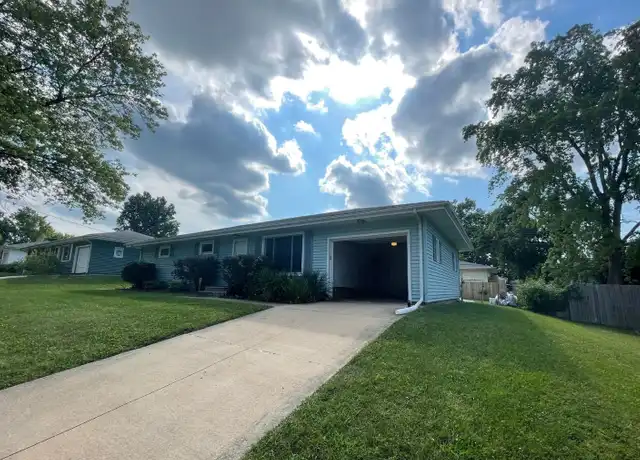Property at 1503 Bunn St, Bloomington, IL, 61701, 3 beds, 1 bath, [object Object]