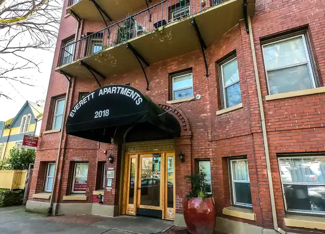 Property at Everett Apartments - 2018 NW Everett St, Portland, OR, 97209, 1 bed, 1 bath, [object Object]