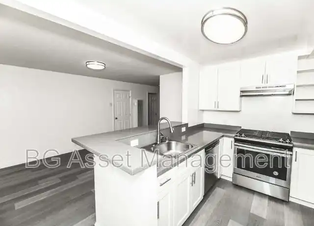 Property at 2227 Bonar St Unit G, Berkeley, CA, 94702, 3 beds, 1 bath, [object Object]