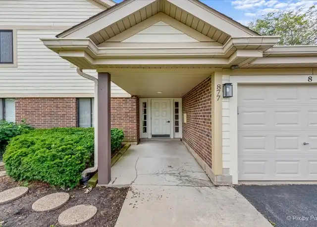 Property at 877 E Carriage Ln #5, Palatine, IL, 60074, 2 beds, 1 bath, [object Object]