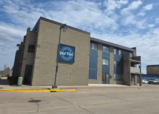 Property at 140 W Pearl St Unit 203, Owatonna, MN, 55060, 1 bed, 1 bath, [object Object]
