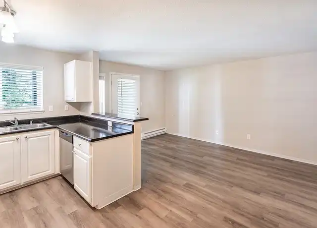 Property at Black Lake Apartments - 1900 Black Lake Blvd SW, Olympia, WA, 98512, 1-3 bed, 1-2 bath, [object Object]