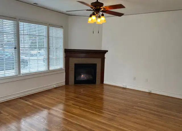 Property at 2218 Broadway St #9, Vancouver, WA, 98663, 1 bed, 1 bath, [object Object]