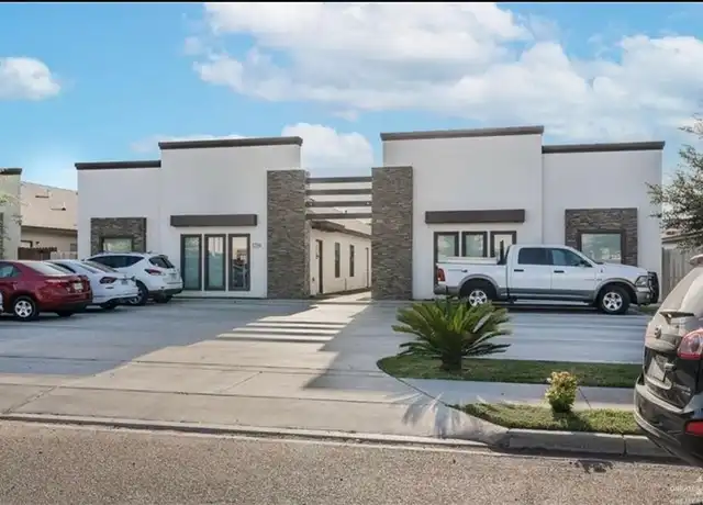Property at 1219 White Oak Dr Apt 4, Edinburg, TX, 78541, 2 beds, 2 baths, [object Object]