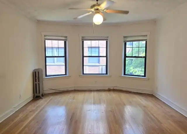 Property at 802 Sherman Ave, Evanston, IL, 60202, 2 beds, 1 bath, [object Object]