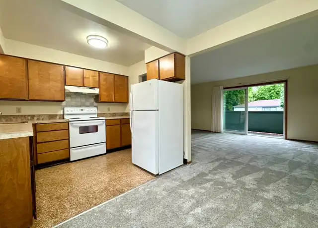 Property at 1802-1820 NE Schuyler St Unit 1804, Portland, OR, 97212, 2 beds, 1 bath, [object Object]