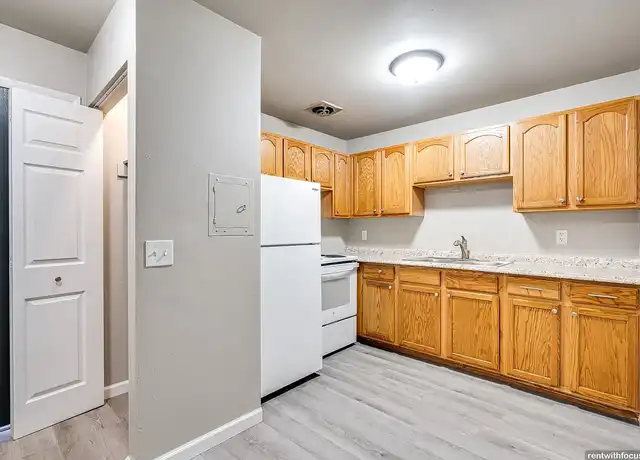 Property at August Ridge - 2010 August St, Green Bay, WI, 54302, 1-3 bed, 1-1.5 bath, [object Object]