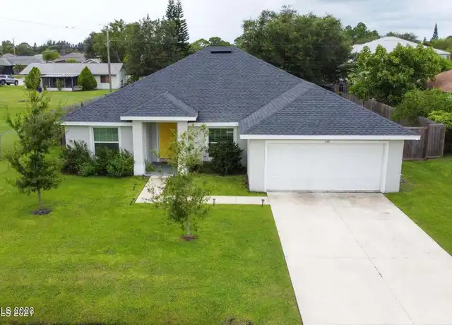 Property at 142 Abalone Rd NW, Palm Bay, FL, 32907, 4 beds, 2 baths, [object Object]