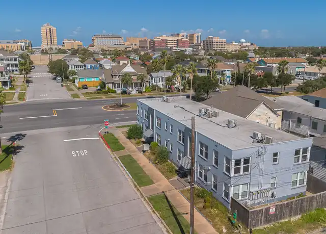 Property at 1002 11th St #8, Galveston, TX, 77550, 2 beds, 1 bath, [object Object]