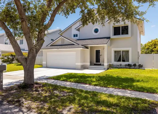 Property at 9650 SW 9th Ct, Pembroke Pines, FL, 33025, 4 beds, 2.5 baths, [object Object]