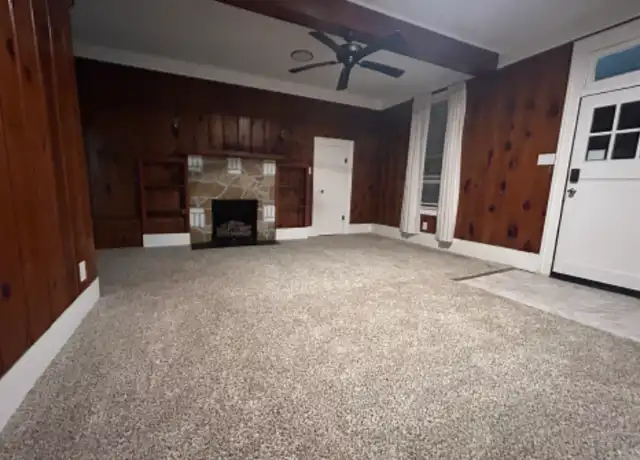 Property at 171 Crest St Unit 169B, Hot Springs, AR, 71901, 2 beds, 1 bath, [object Object]